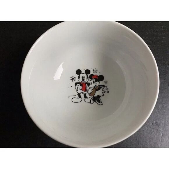 Set Of 3 DISNEY MICKEY MINNIE MOUSE Christmas Soup Snowflakes Red Scarf Bowl NEW - Picture 5 of 12